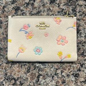 Coach Floral White wallet